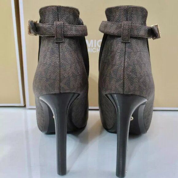 Michael Kors Lawson Open-Toe Heels Booties - Signature Print - Picture 7 of 9